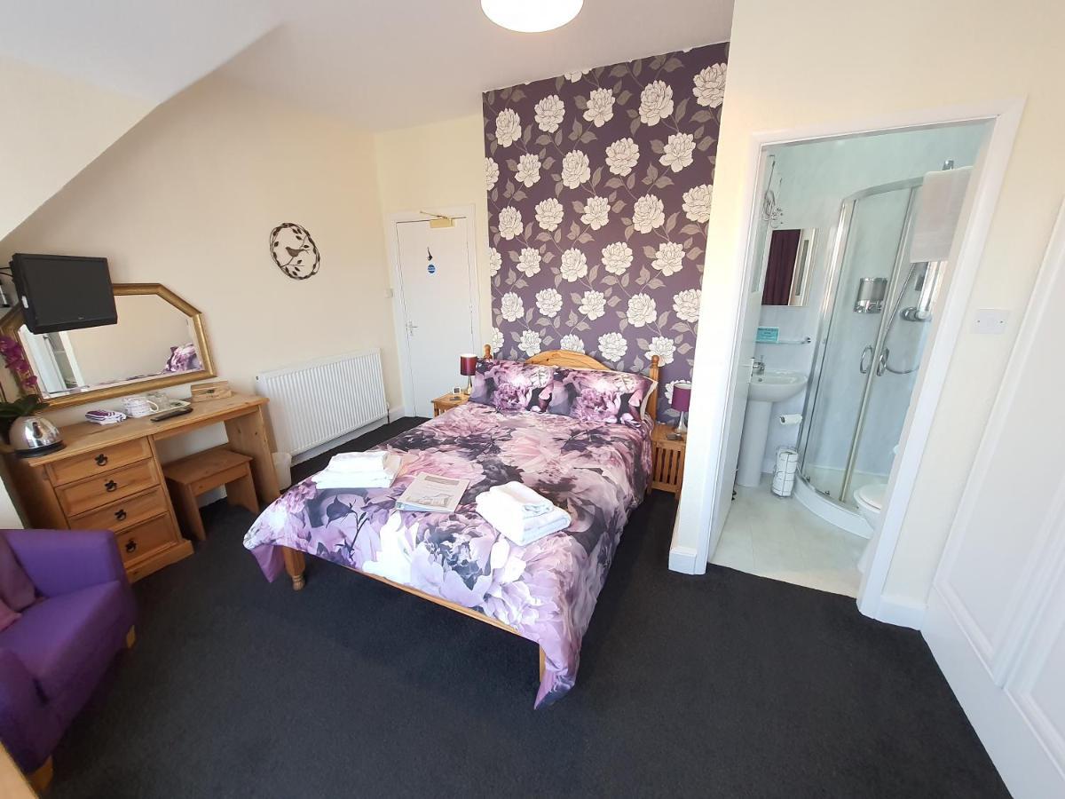 Caxton House Bed & Breakfast Skegness Exterior photo